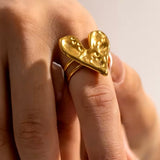 Anillo Corazón Arrugado Oro