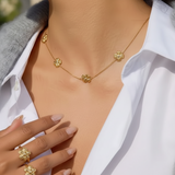 Collar Flores oro