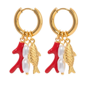 Pendientes Charms Coral Pez oro