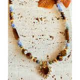 Collar corazón ojo de tigre oro