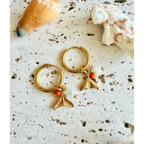 Pendientes Charms Cola Pez oro