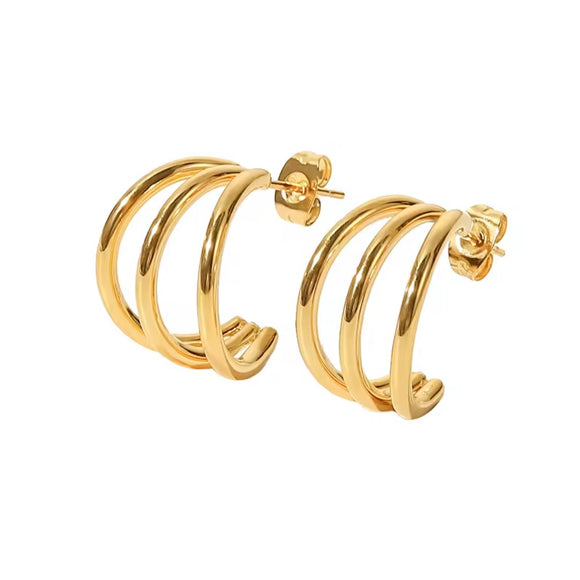 Pendiente triple oro