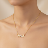 Collar MOM oro